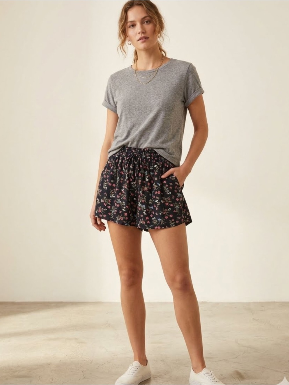 American Eagle Outfitters Tie-Front Tulip Shorts